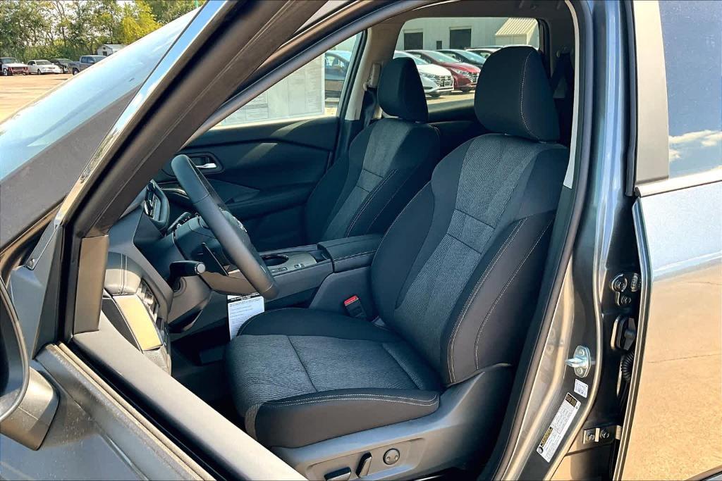 new 2025 Nissan Rogue car, priced at $30,940