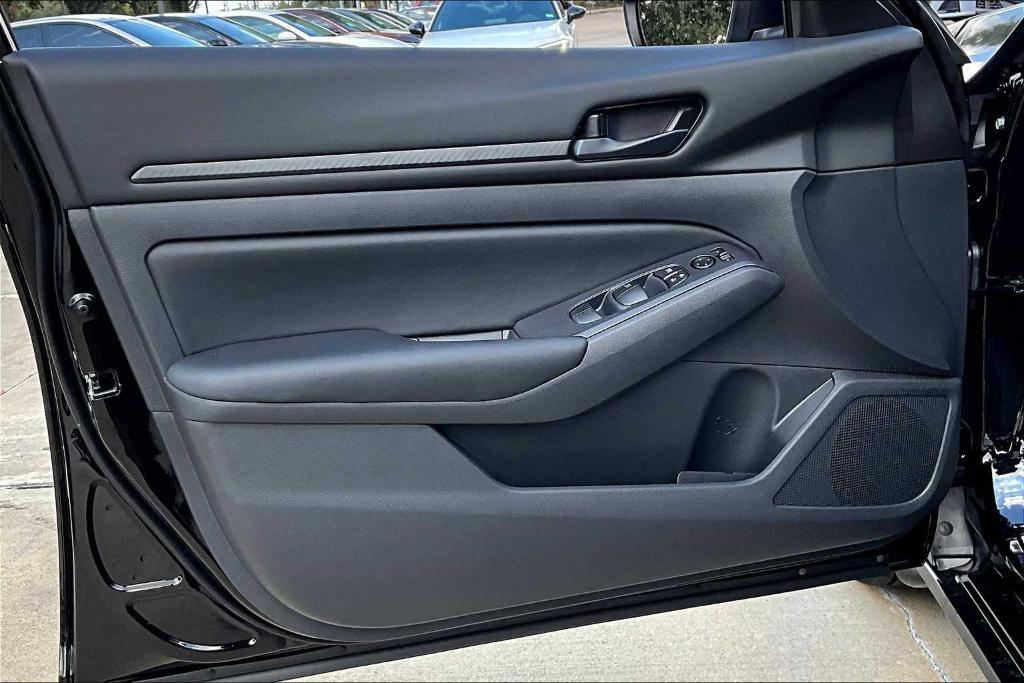 new 2025 Nissan Altima car, priced at $25,940