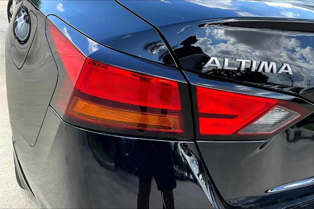 new 2025 Nissan Altima car, priced at $25,940