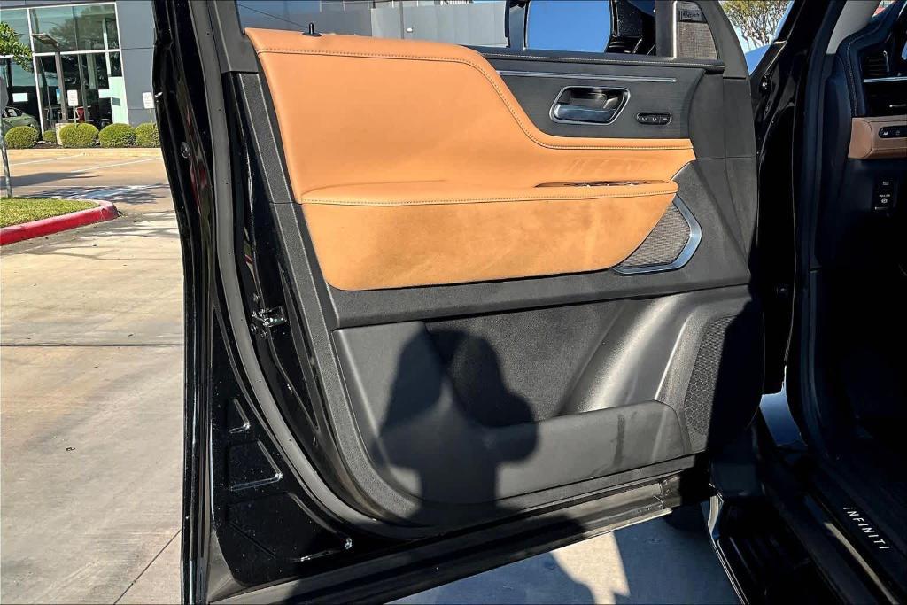 used 2025 INFINITI QX80 car, priced at $78,995