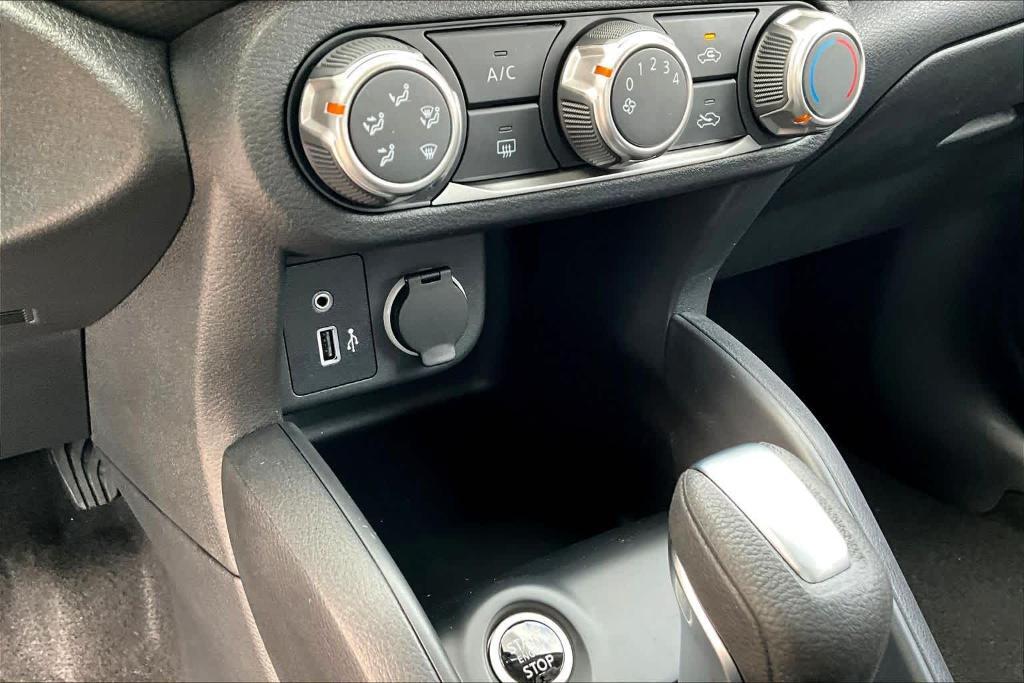 new 2025 Nissan Kicks Play car, priced at $24,515