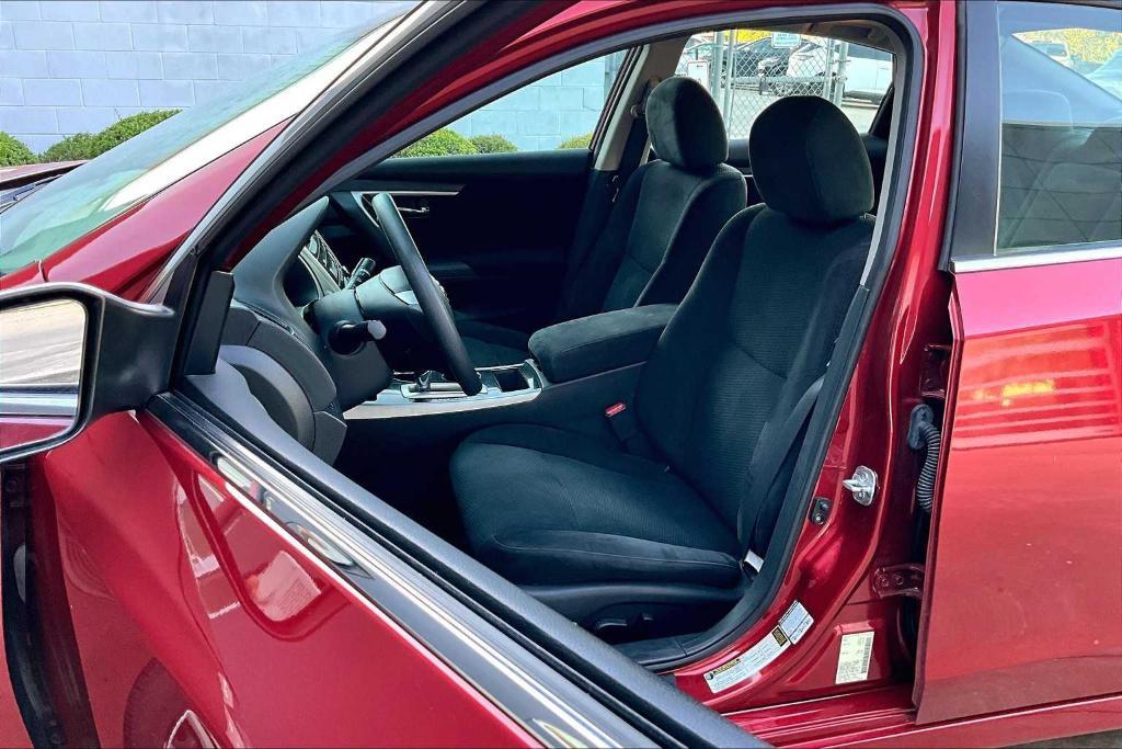 used 2014 Nissan Altima car, priced at $7,595