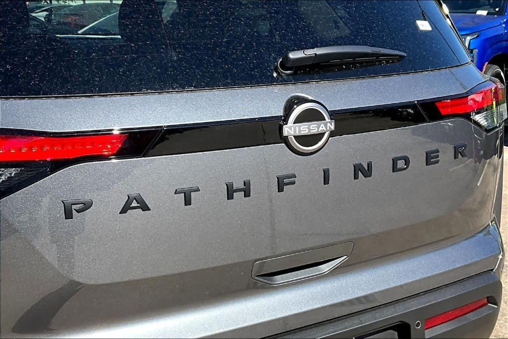 new 2025 Nissan Pathfinder car, priced at $35,223
