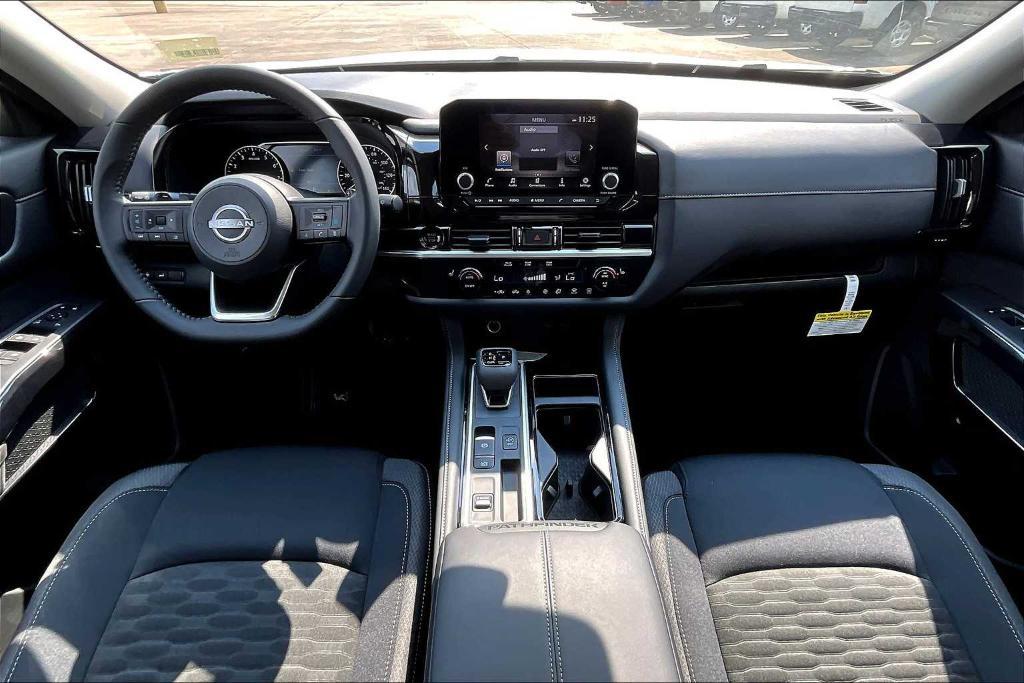 new 2025 Nissan Pathfinder car, priced at $33,350