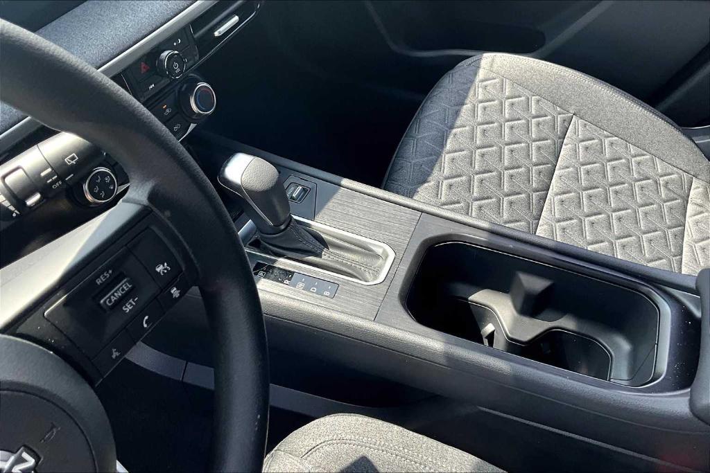 new 2025 Nissan Kicks car, priced at $23,500