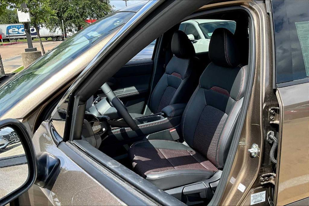 new 2025 Nissan Kicks car, priced at $28,410