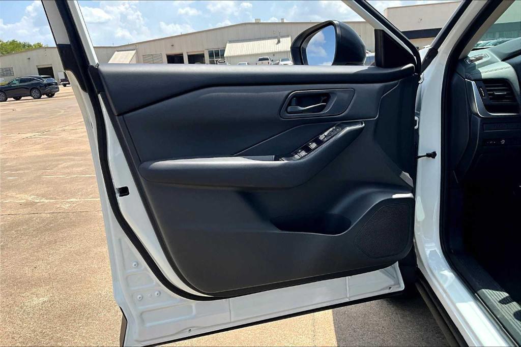 new 2026 Nissan Rogue car, priced at $28,405