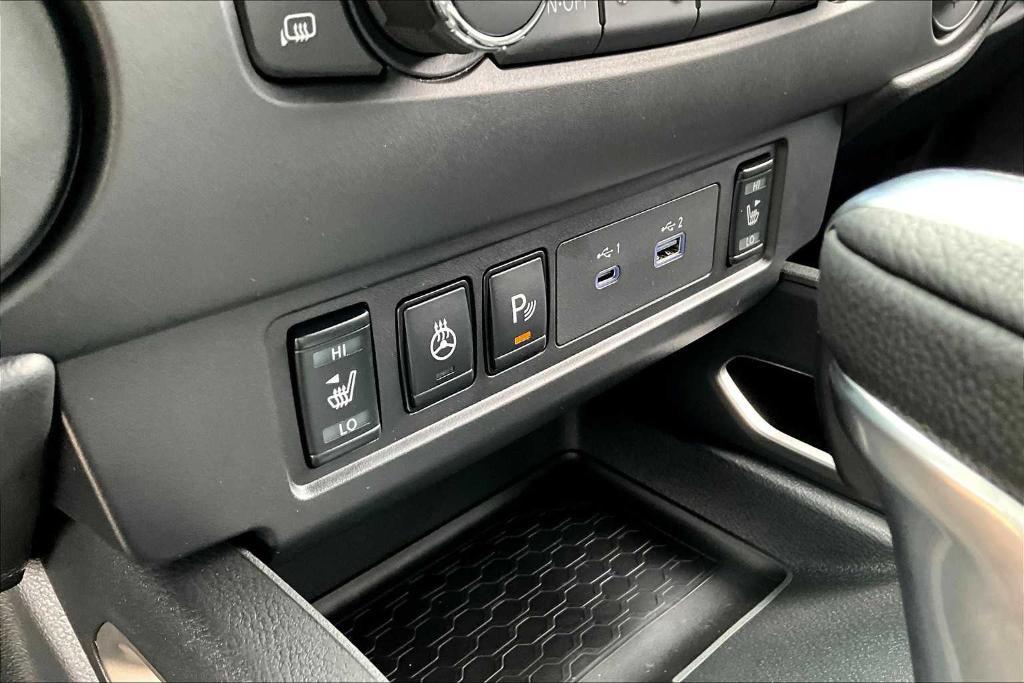 new 2025 Nissan Frontier car, priced at $33,930