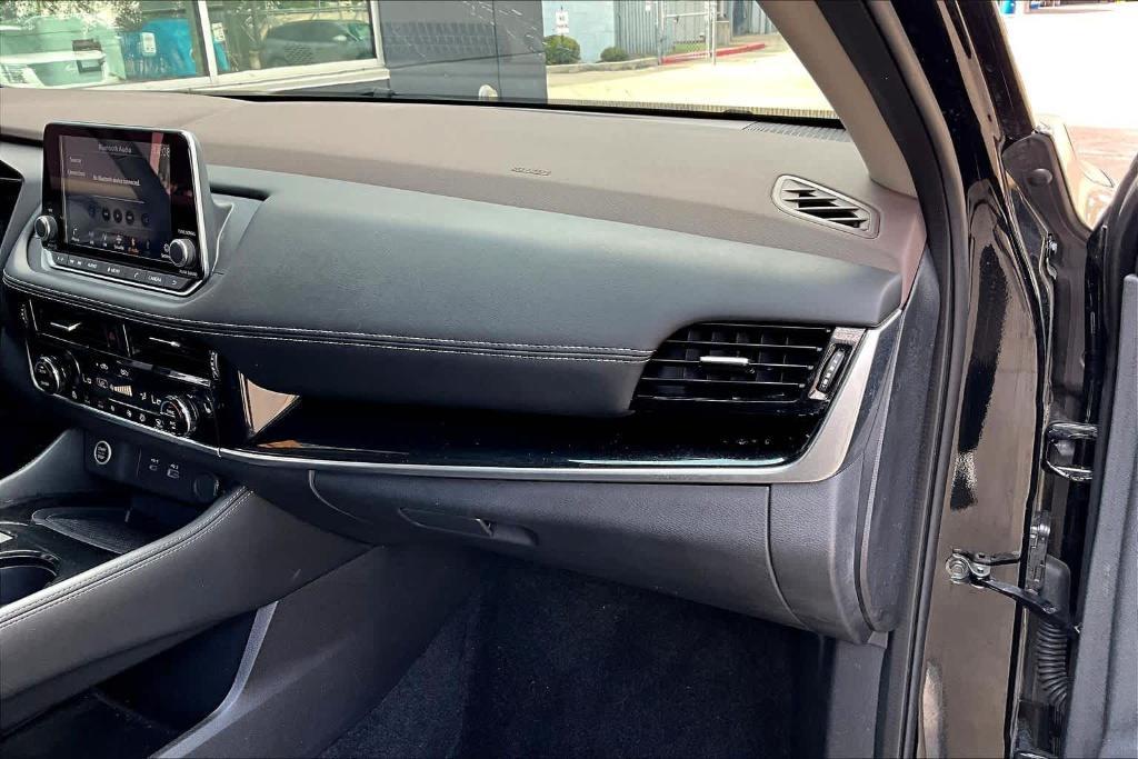 used 2022 Nissan Rogue car, priced at $24,995