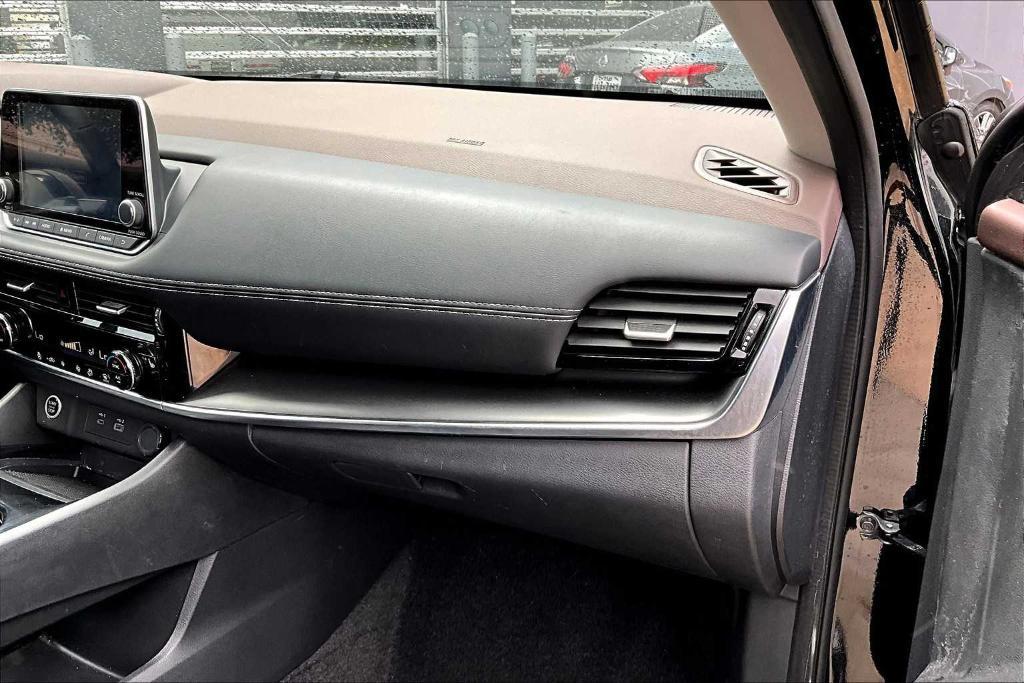 used 2022 Nissan Rogue car, priced at $24,900