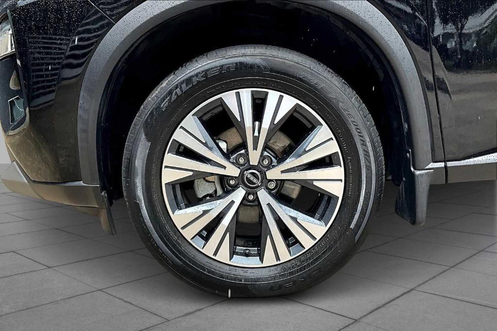 used 2022 Nissan Rogue car, priced at $24,900