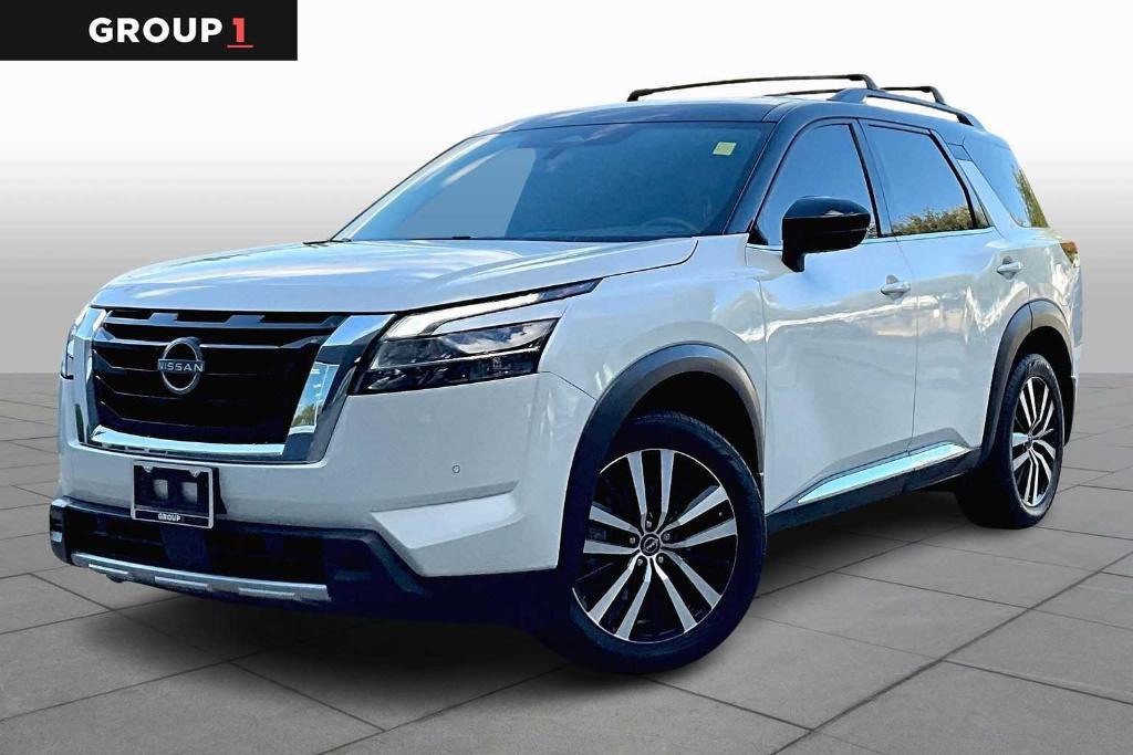 used 2023 Nissan Pathfinder car, priced at $36,395