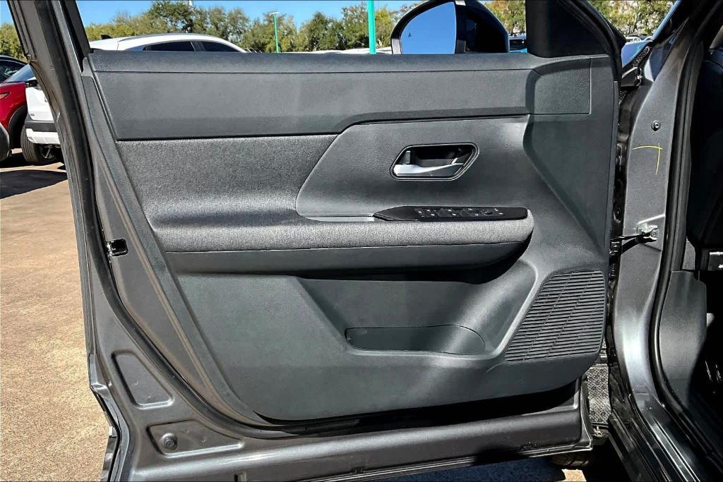 new 2026 Nissan Kicks car, priced at $25,550