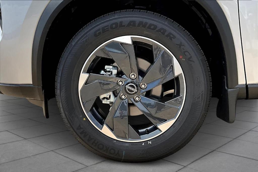 new 2025 Nissan Rogue car, priced at $32,027