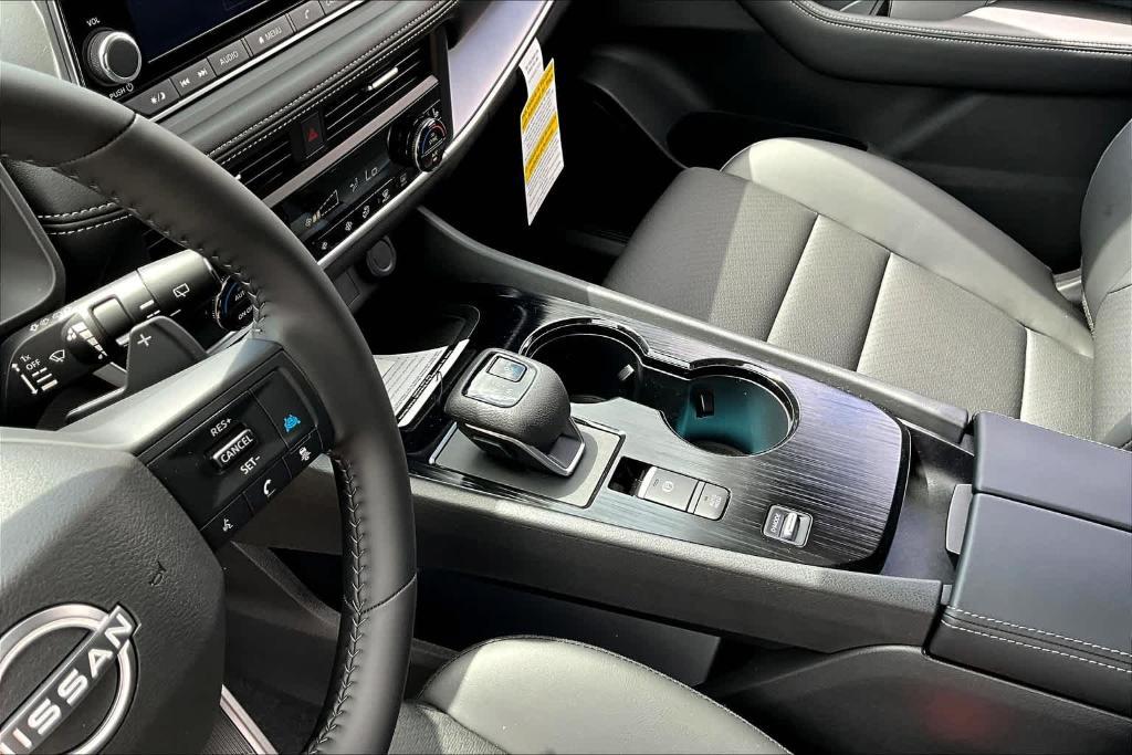 new 2025 Nissan Rogue car, priced at $32,027