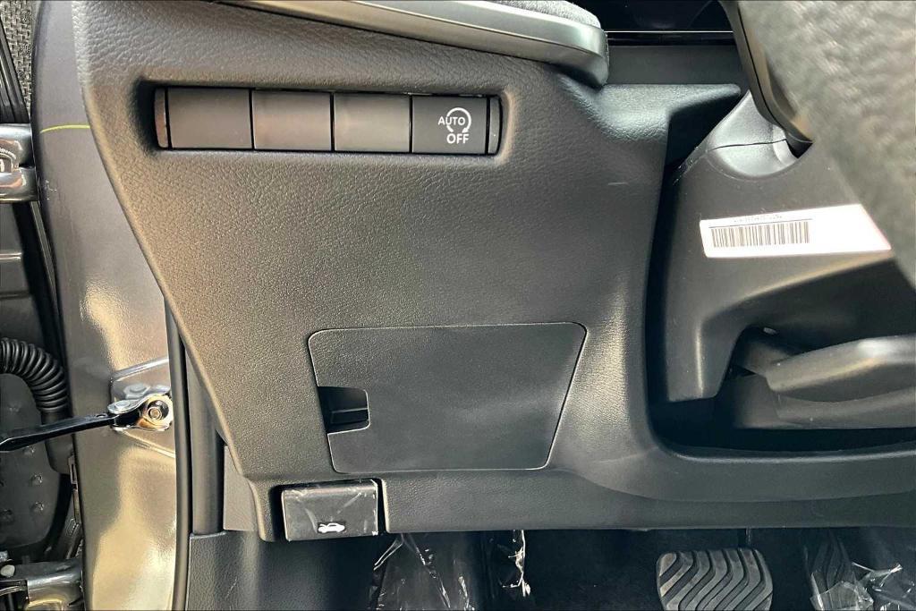 new 2025 Nissan Kicks car, priced at $23,500