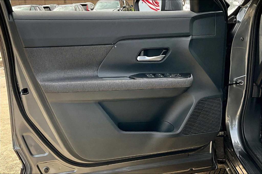 new 2025 Nissan Kicks car, priced at $23,500