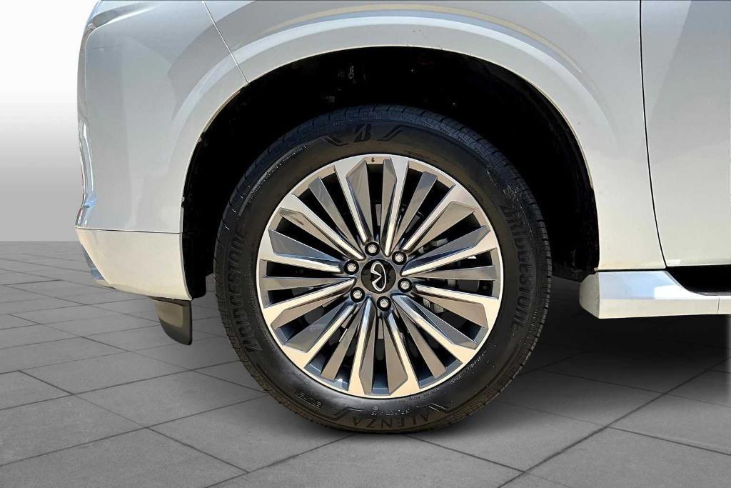 used 2025 INFINITI QX80 car, priced at $85,691