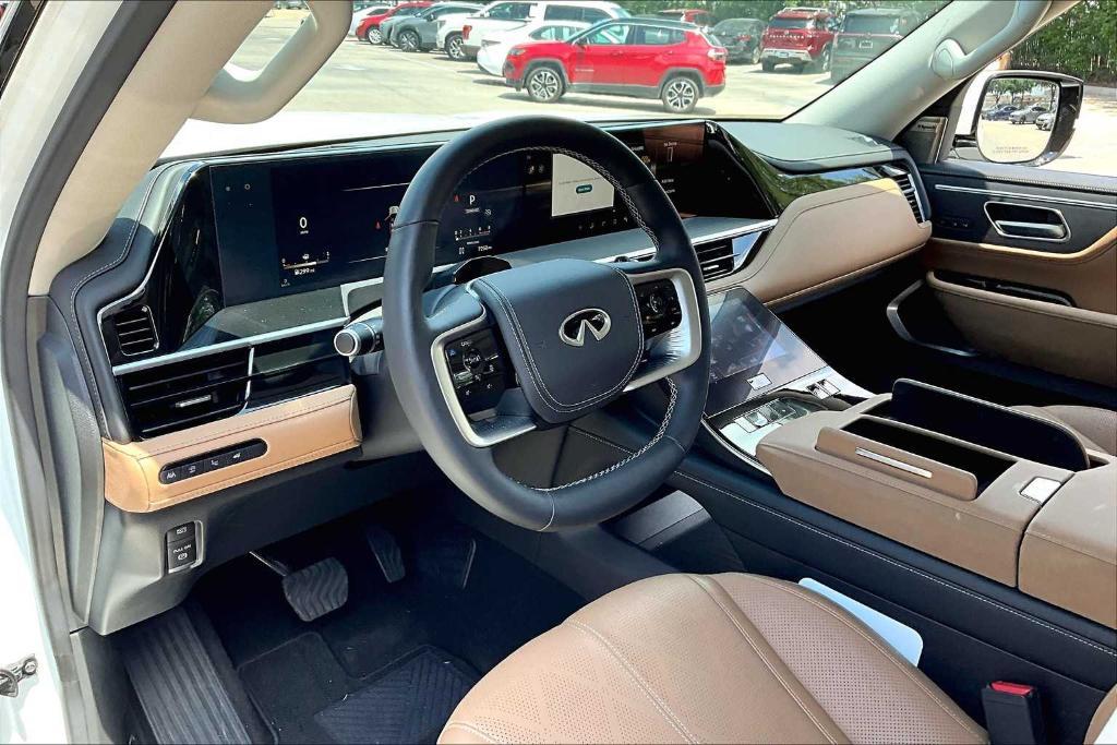 used 2025 INFINITI QX80 car, priced at $85,691