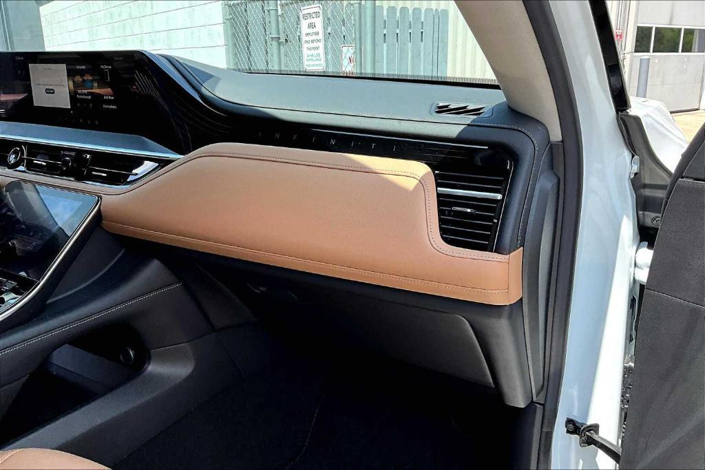 used 2025 INFINITI QX80 car, priced at $85,691