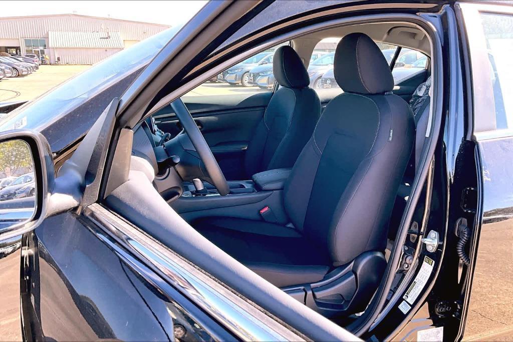 new 2025 Nissan Sentra car, priced at $22,550