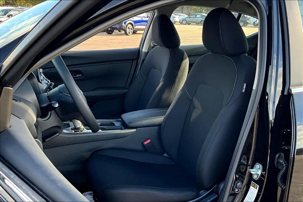 new 2025 Nissan Sentra car, priced at $21,925