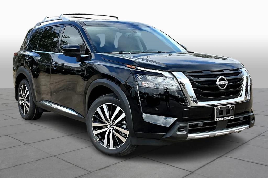 new 2025 Nissan Pathfinder car, priced at $51,655