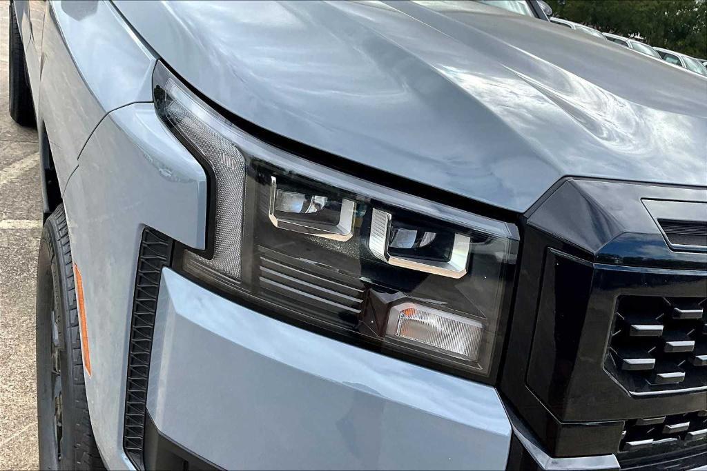 new 2026 Nissan Frontier car, priced at $42,285