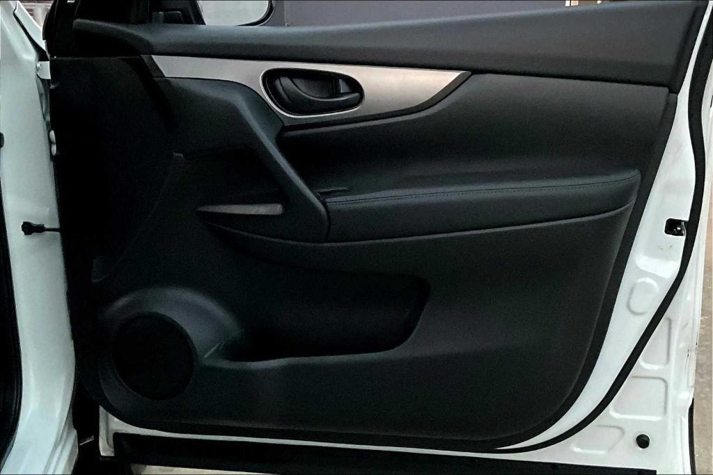 used 2019 Nissan Rogue Sport car, priced at $14,900