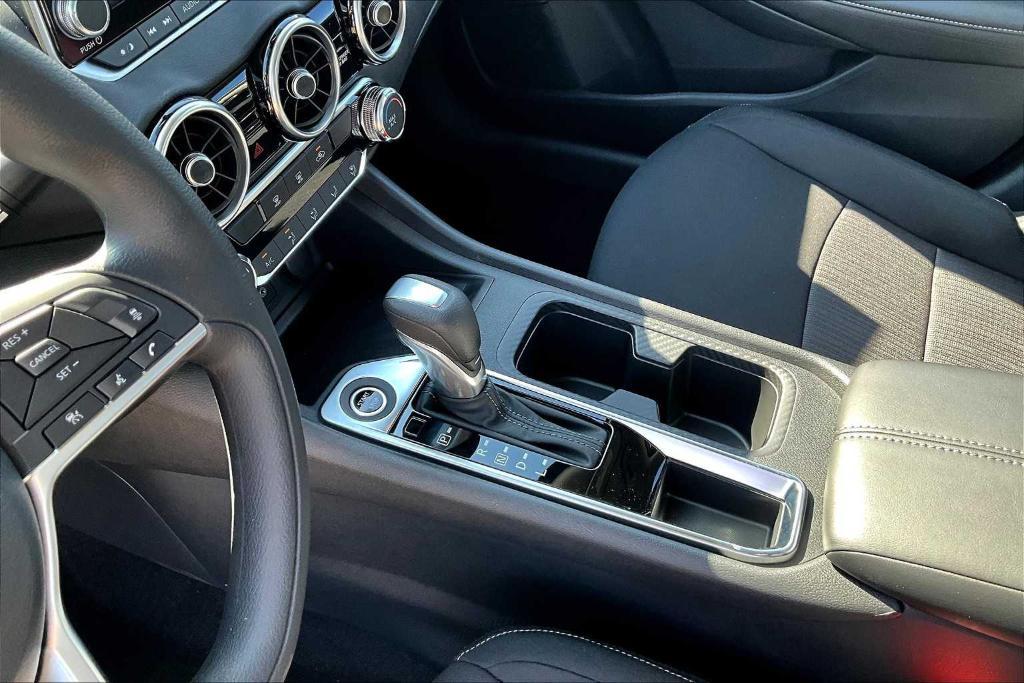 new 2025 Nissan Sentra car, priced at $22,250