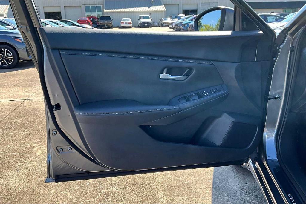 new 2025 Nissan Sentra car, priced at $22,250