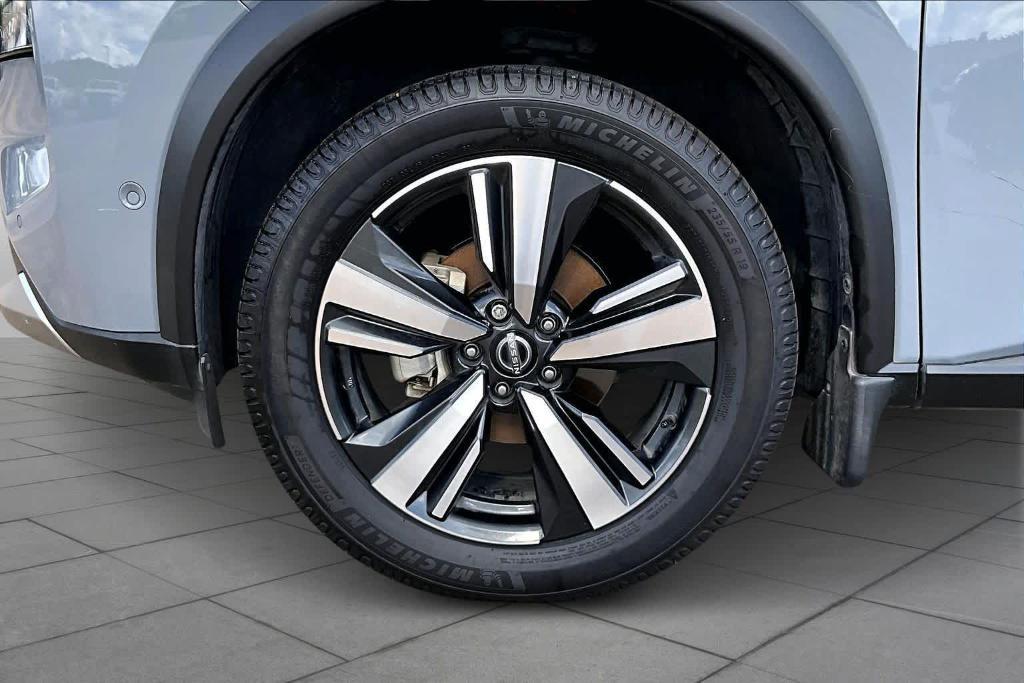 used 2022 Nissan Rogue car, priced at $23,900