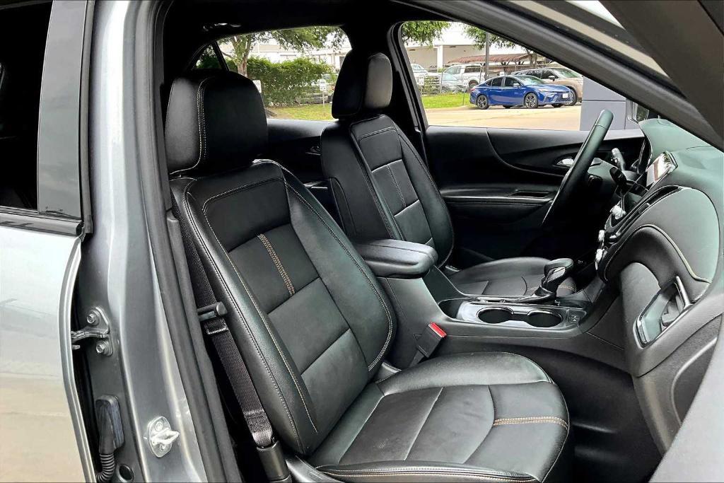 used 2023 Chevrolet Equinox car, priced at $26,218