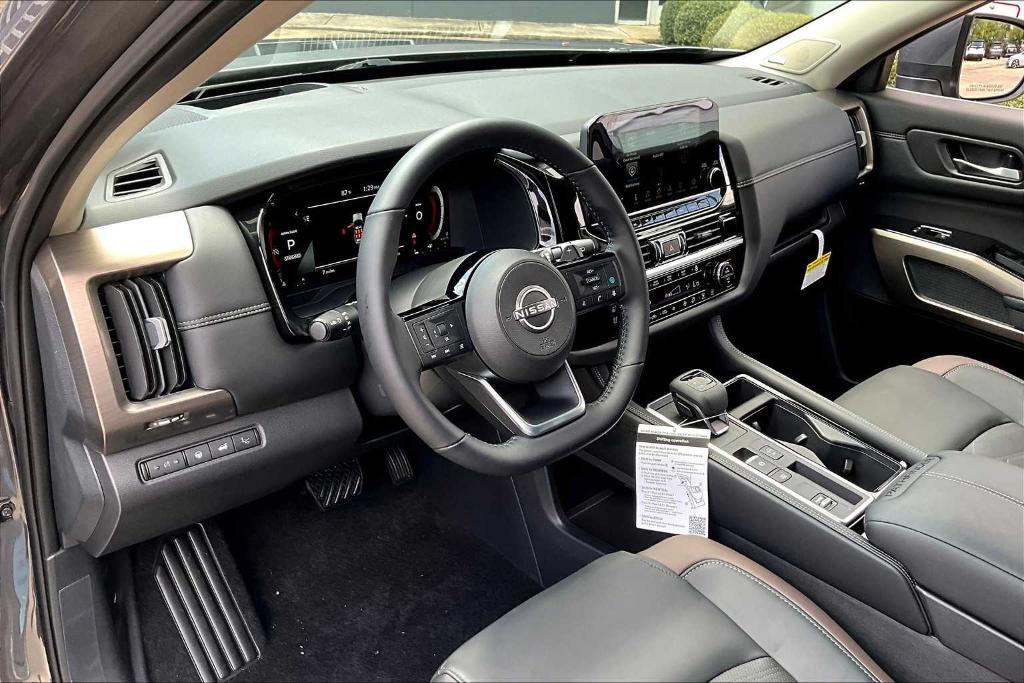 new 2025 Nissan Pathfinder car, priced at $41,865