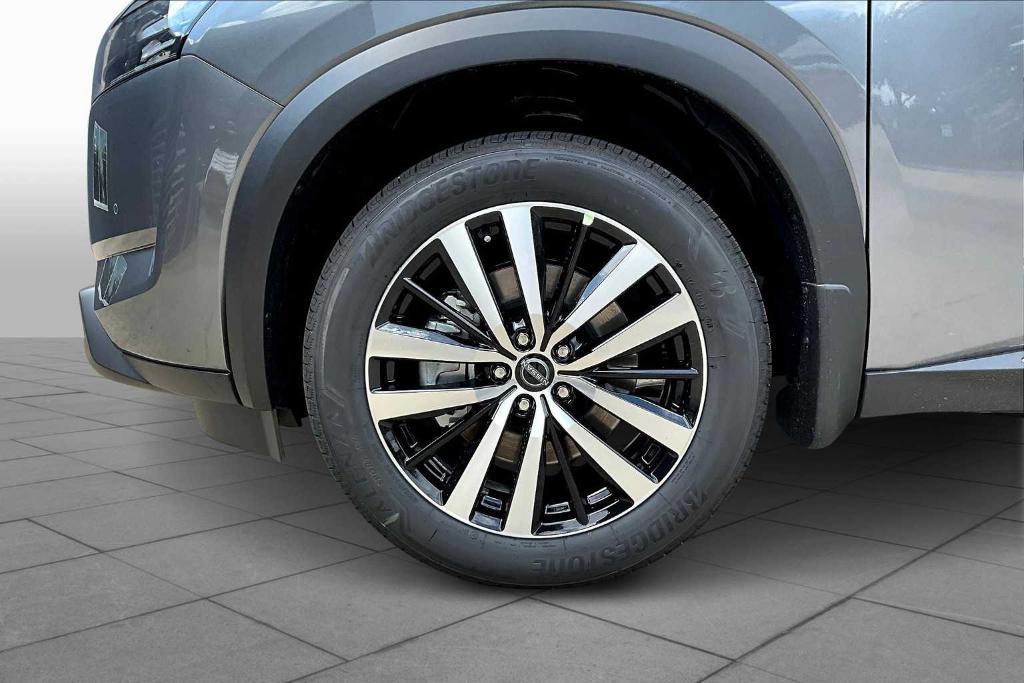 new 2025 Nissan Pathfinder car, priced at $41,865