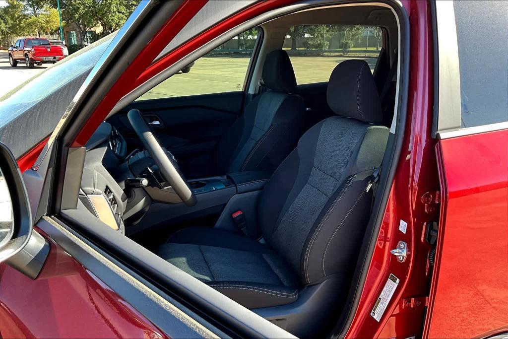 new 2025 Nissan Rogue car, priced at $32,165