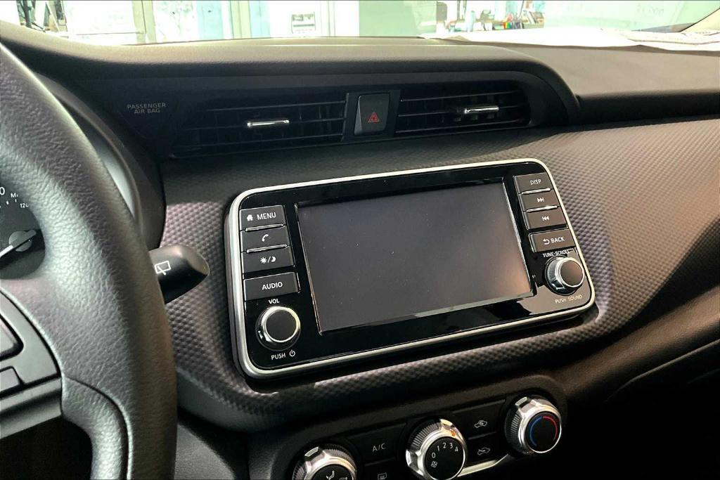 new 2025 Nissan Kicks Play car, priced at $22,123