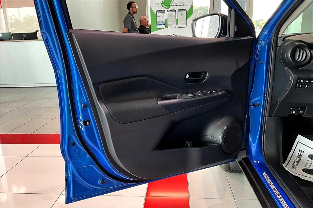 new 2025 Nissan Kicks Play car, priced at $22,123
