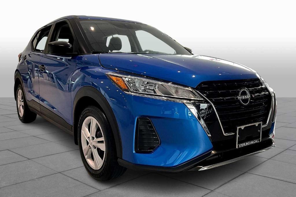 new 2025 Nissan Kicks Play car, priced at $22,123