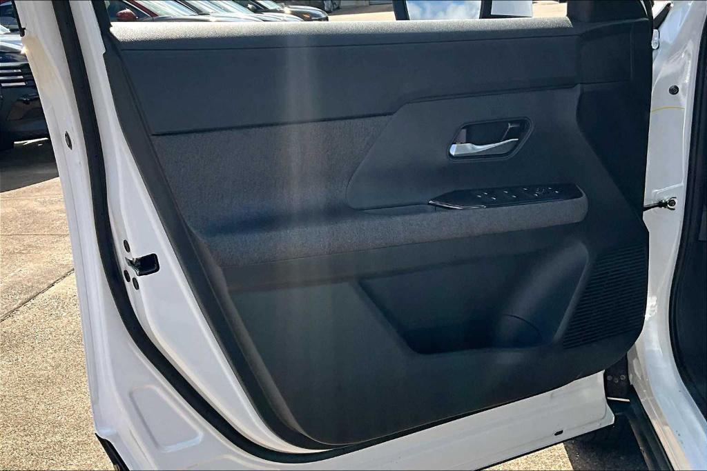 new 2025 Nissan Kicks car, priced at $23,500