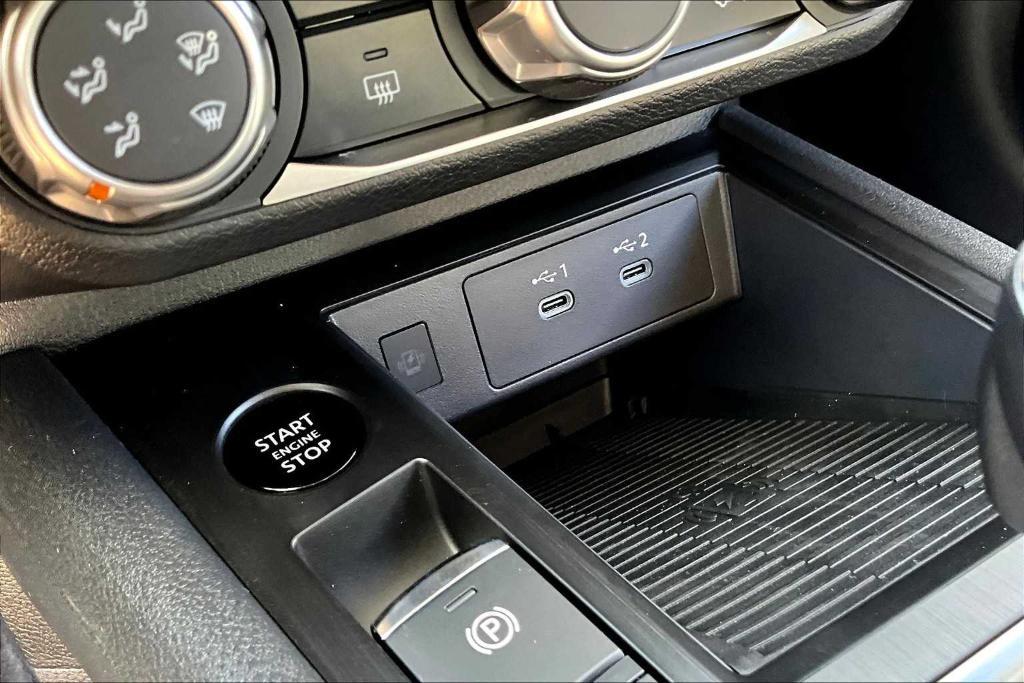 new 2025 Nissan Kicks car, priced at $23,500