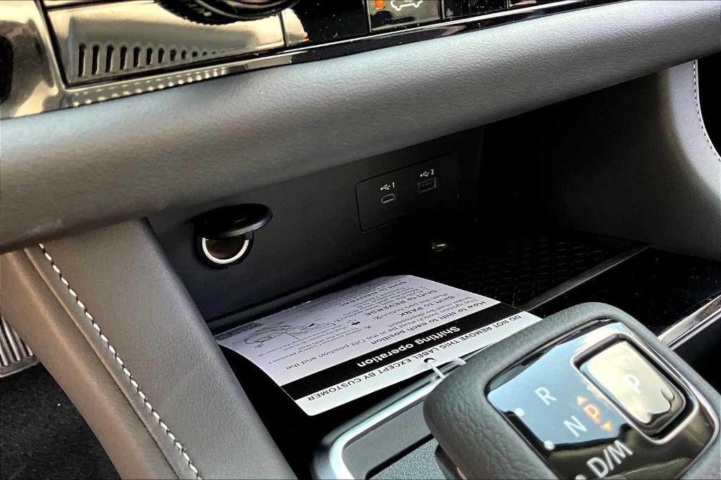 new 2025 Nissan Pathfinder car, priced at $32,925