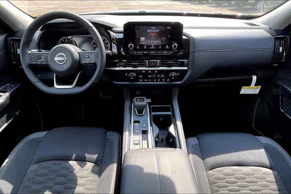 new 2025 Nissan Pathfinder car, priced at $32,925
