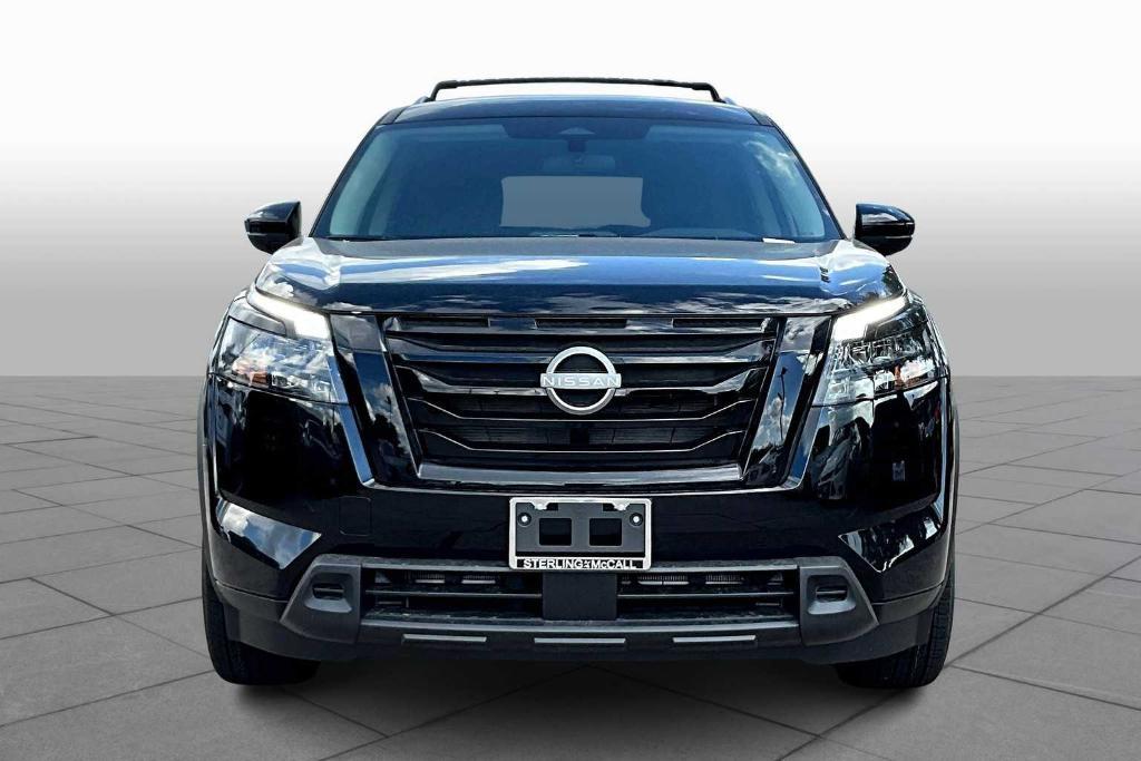 new 2025 Nissan Pathfinder car, priced at $33,223