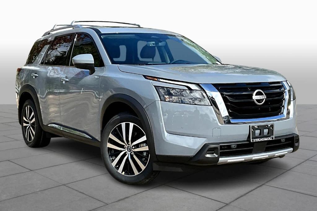 new 2025 Nissan Pathfinder car, priced at $52,080