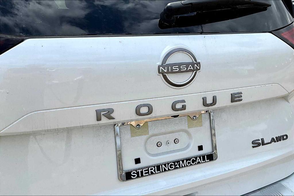 new 2025 Nissan Rogue car, priced at $37,325