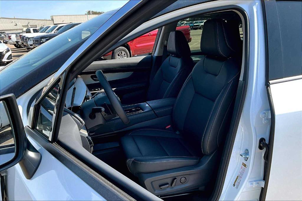 new 2025 Nissan Murano car, priced at $50,325