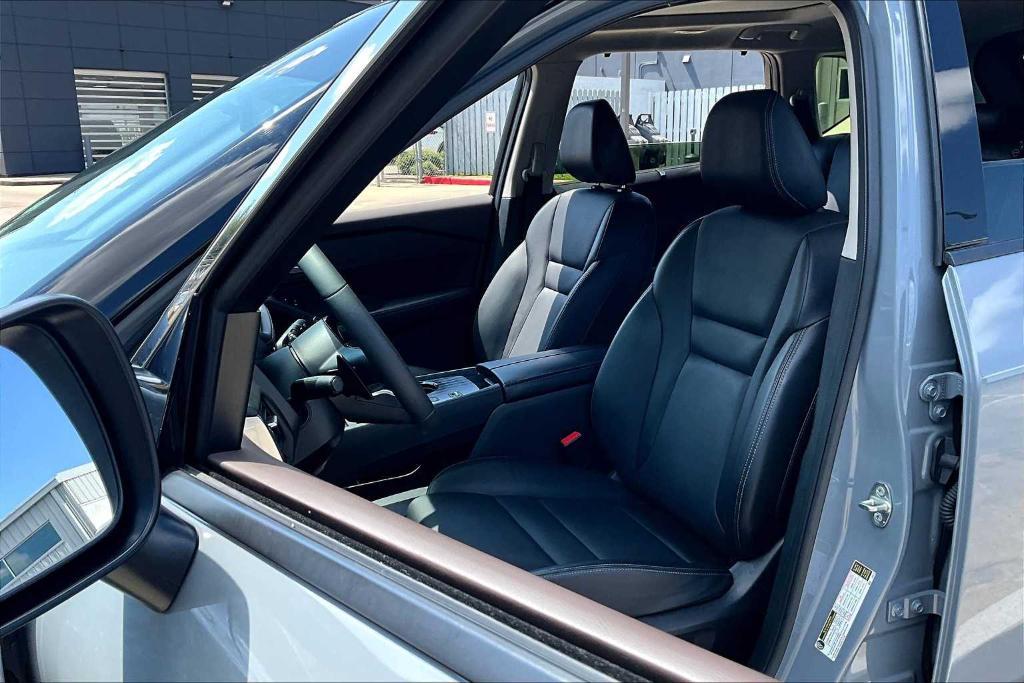 used 2023 Nissan Rogue car, priced at $23,227