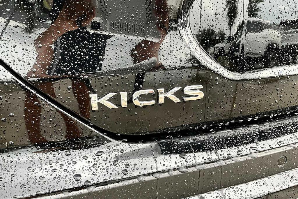 new 2025 Nissan Kicks Play car, priced at $21,666
