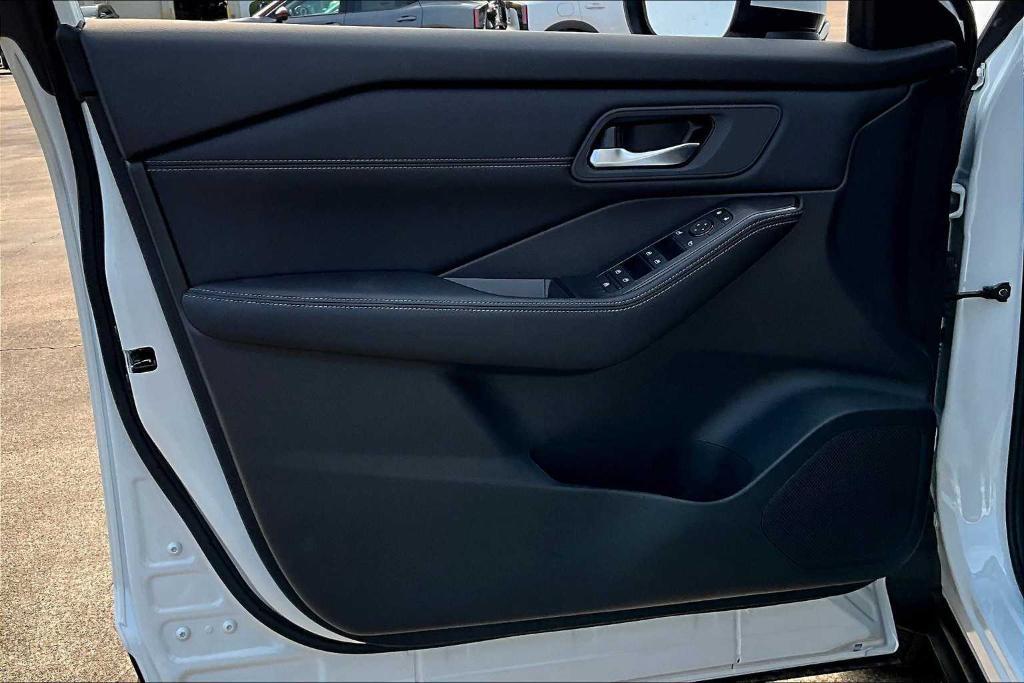 new 2025 Nissan Rogue car, priced at $31,210